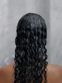 Djerf Avenue Breezy Weightless Shampoo Discount