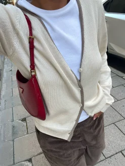 Djerf Avenue Contrast V-neck Cardigan Ivory Hot