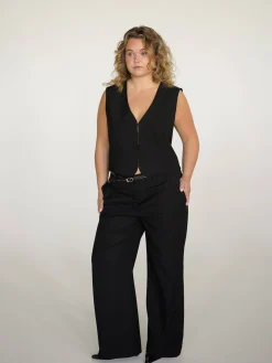 Djerf Avenue Day-to-day Vest Black Outlet