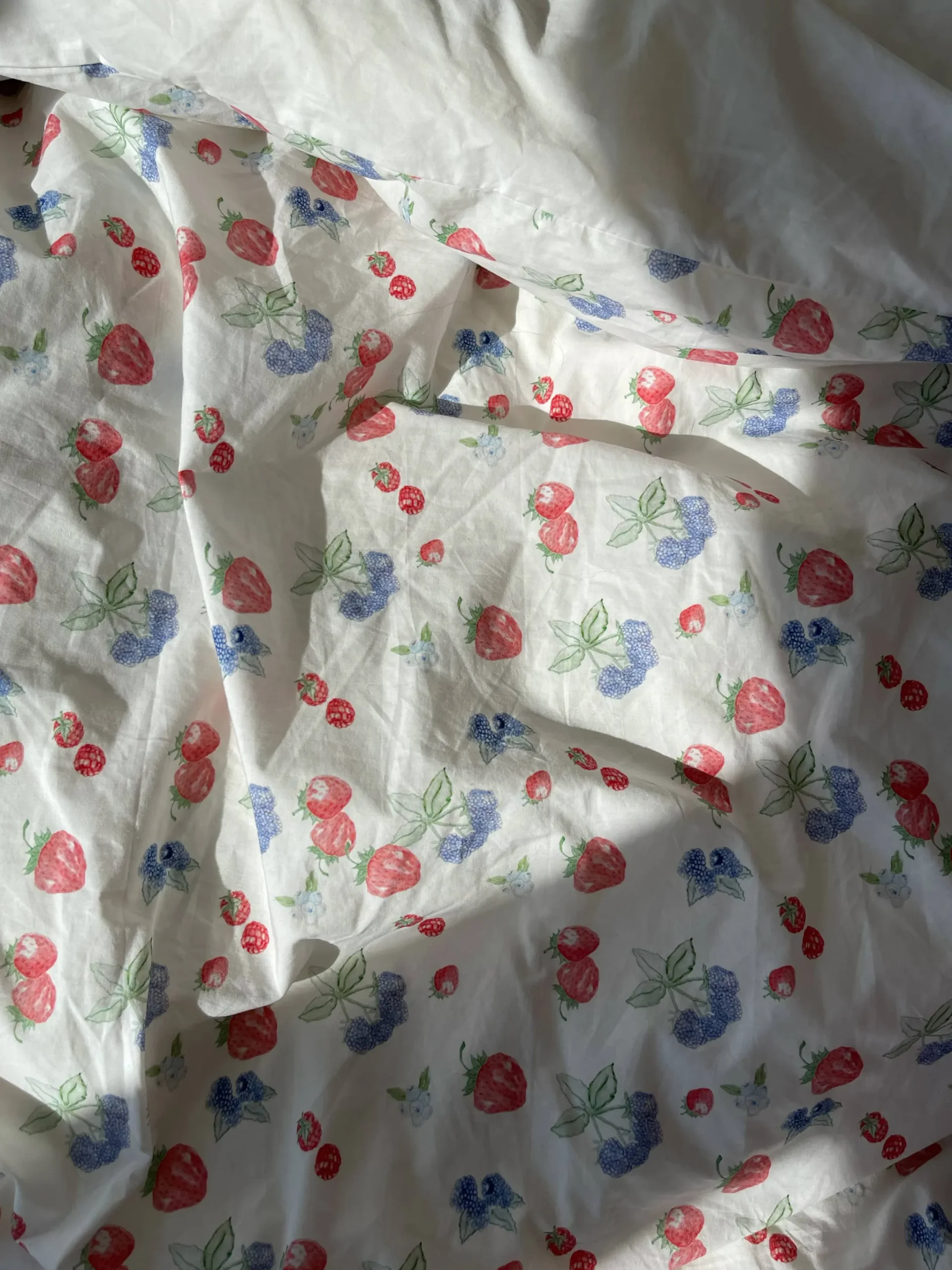 Djerf Avenue Duvet Cover Summer Berries Hot