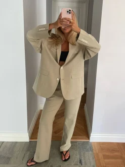 Djerf Avenue First Choice Pants Greige Sale