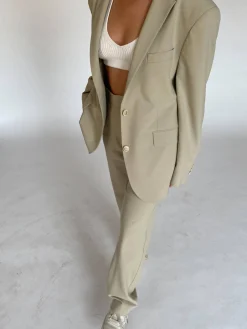 Djerf Avenue Forever Blazer Greige Discount