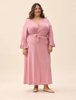 Djerf Avenue Go Slow Embroidered Robe Dusty Pink