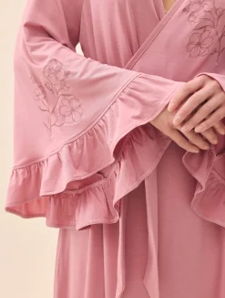 Djerf Avenue Go Slow Embroidered Robe Dusty Pink