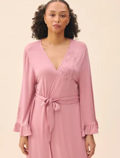 Djerf Avenue Go Slow Embroidered Robe Dusty Pink