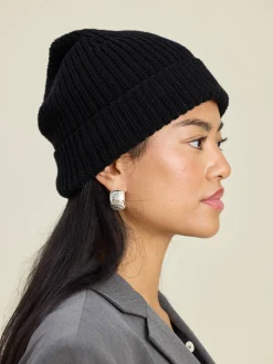 Djerf Avenue Knitted Beanie Black Discount