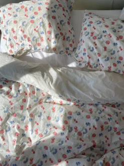 Djerf Avenue Pillow Case Summer Berries Best