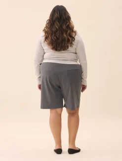 Djerf Avenue Remake Favorite Shorts Grey Clearance