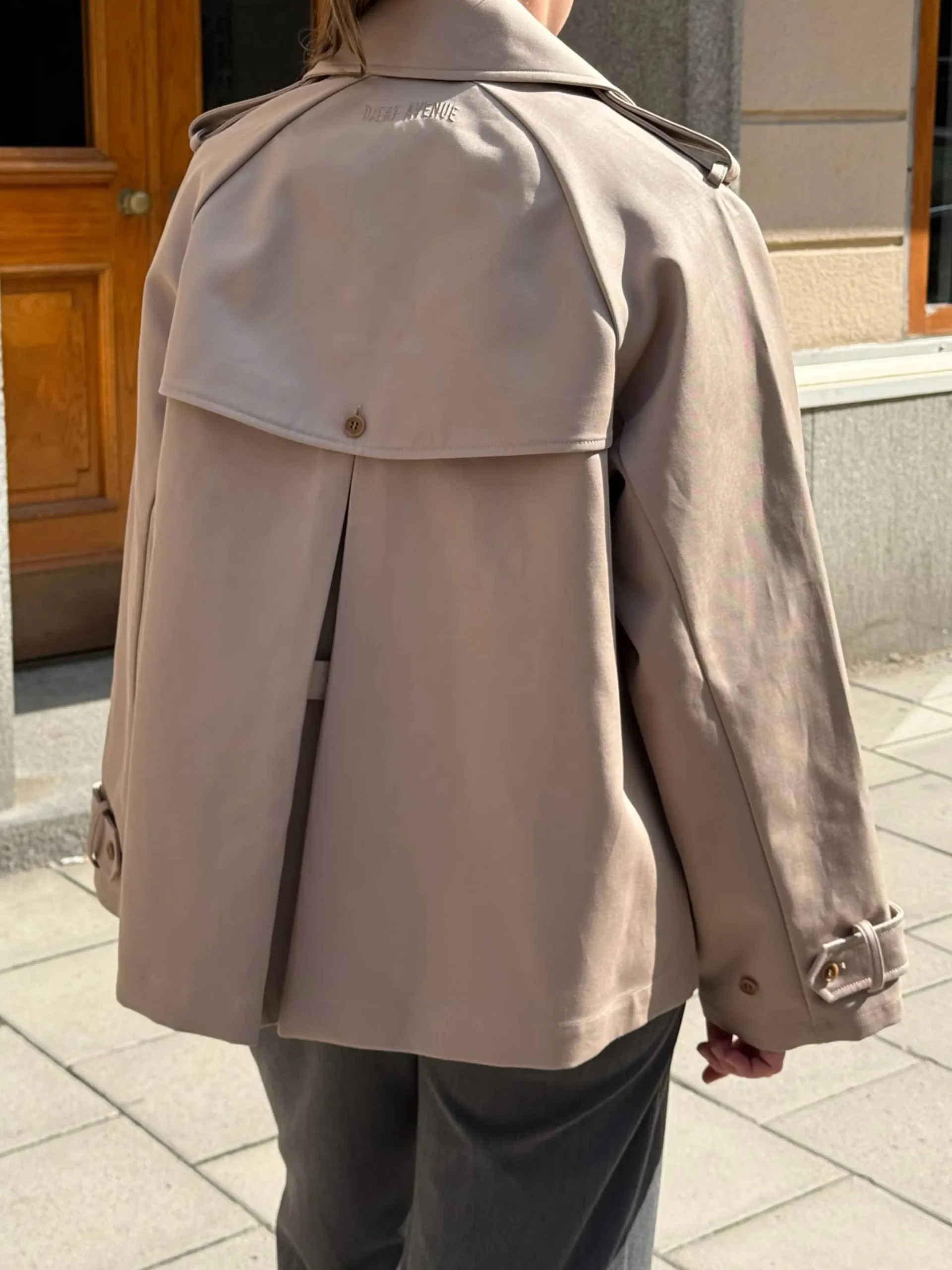 Djerf Avenue Short Trench Coat Sand Best