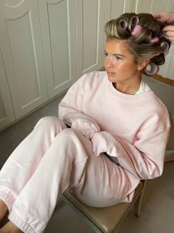 Djerf Avenue Staple Sweatshirt Baby Pink Outlet