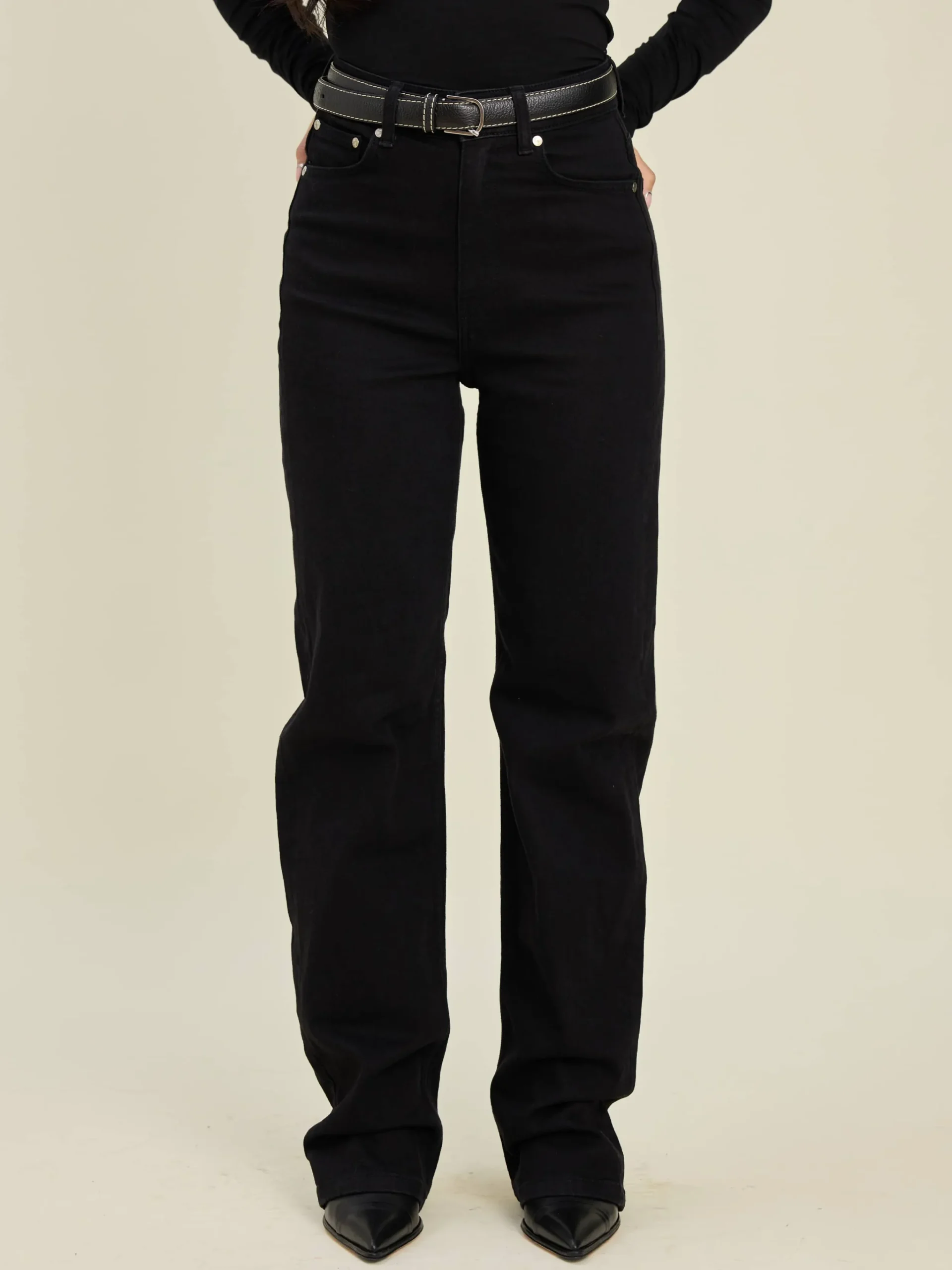 Djerf Avenue Straight Jeans Midnight Black Online