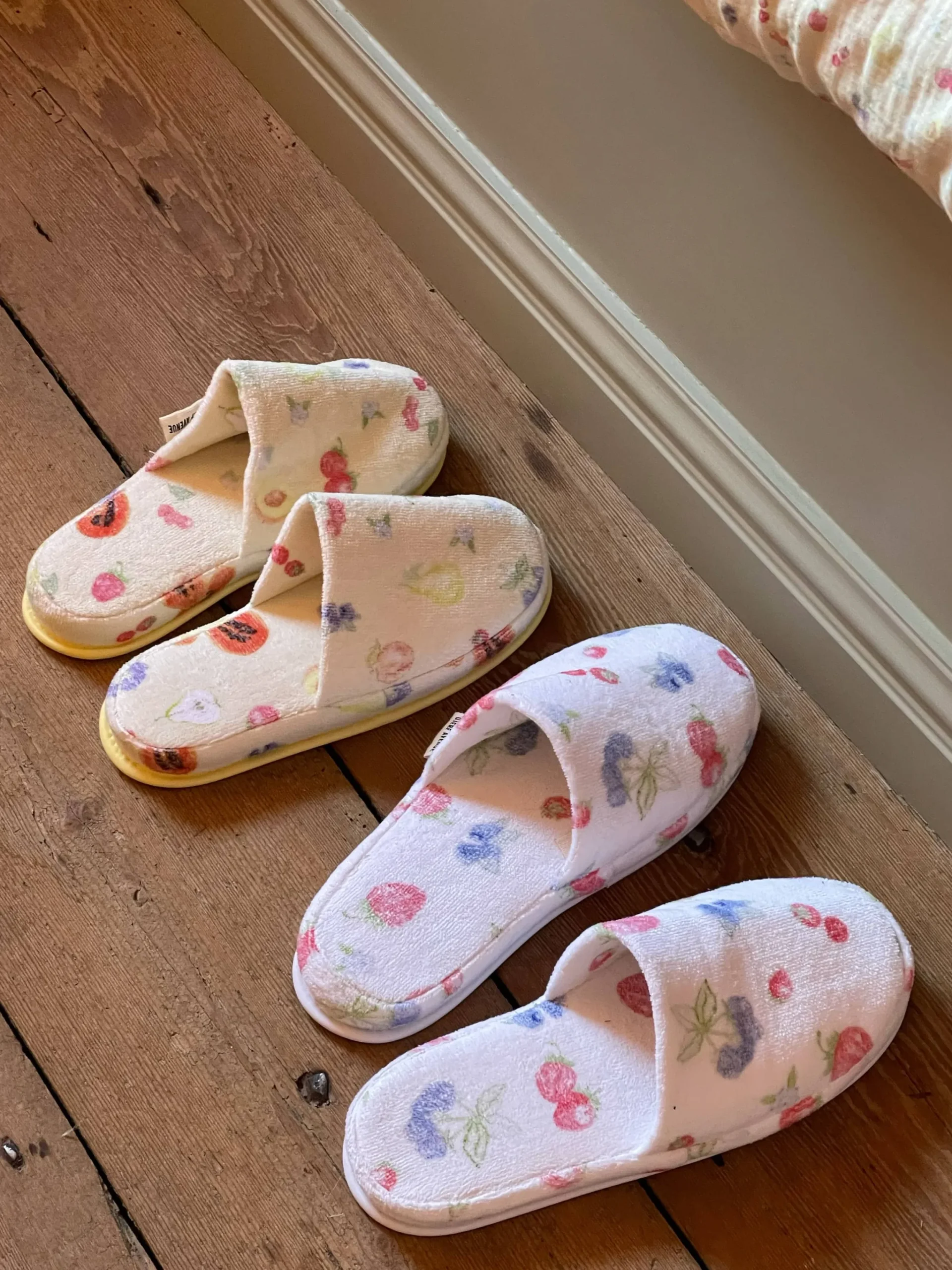 Djerf Avenue Terry Slippers Fruit New
