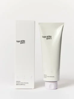 Djerf Avenue The Essential Moisture Kit Best